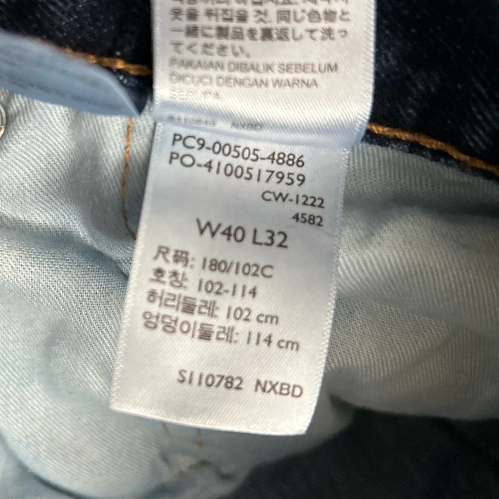 Levi's 505 Regular Fit  Straight Fits Jeans Size W40 L32